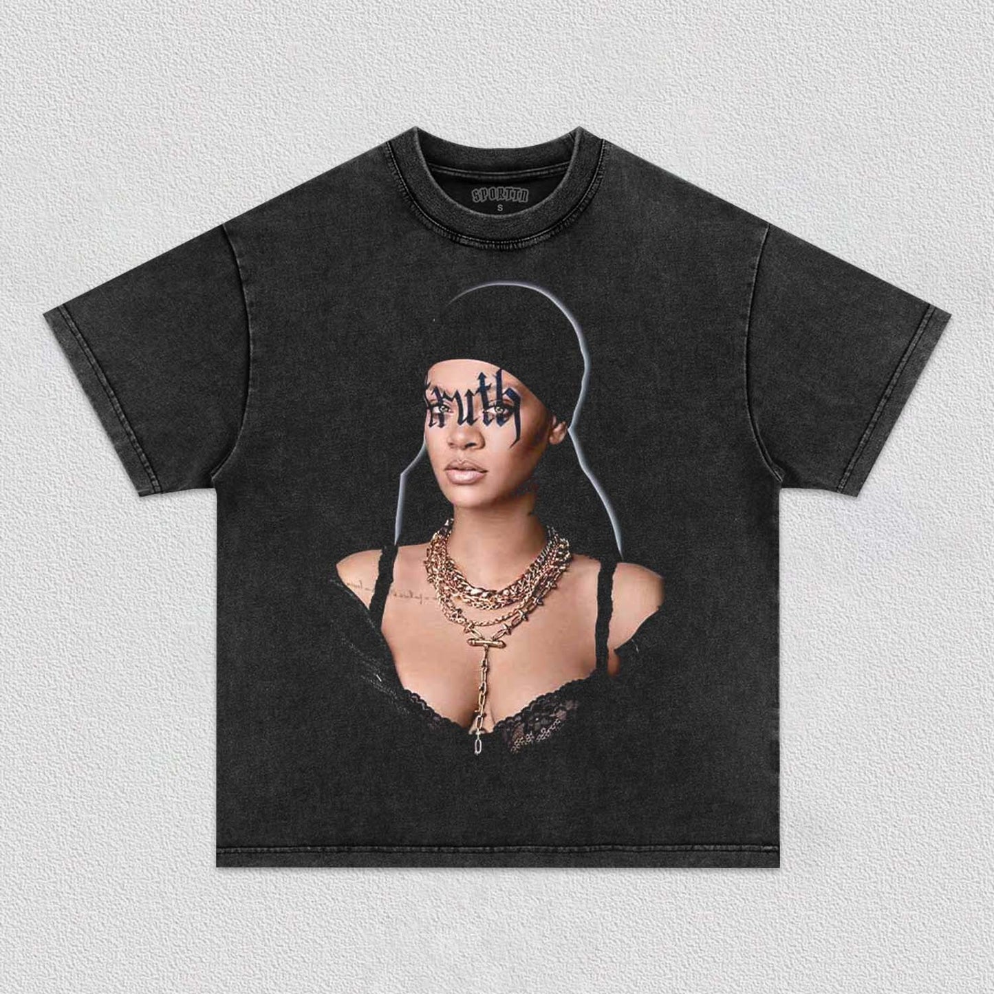 RIHANNA TEE