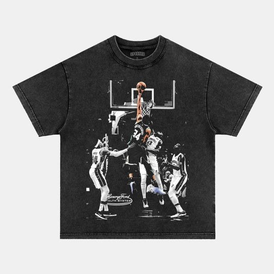 GIANNIS ANTETOKOUNMPO TEE　