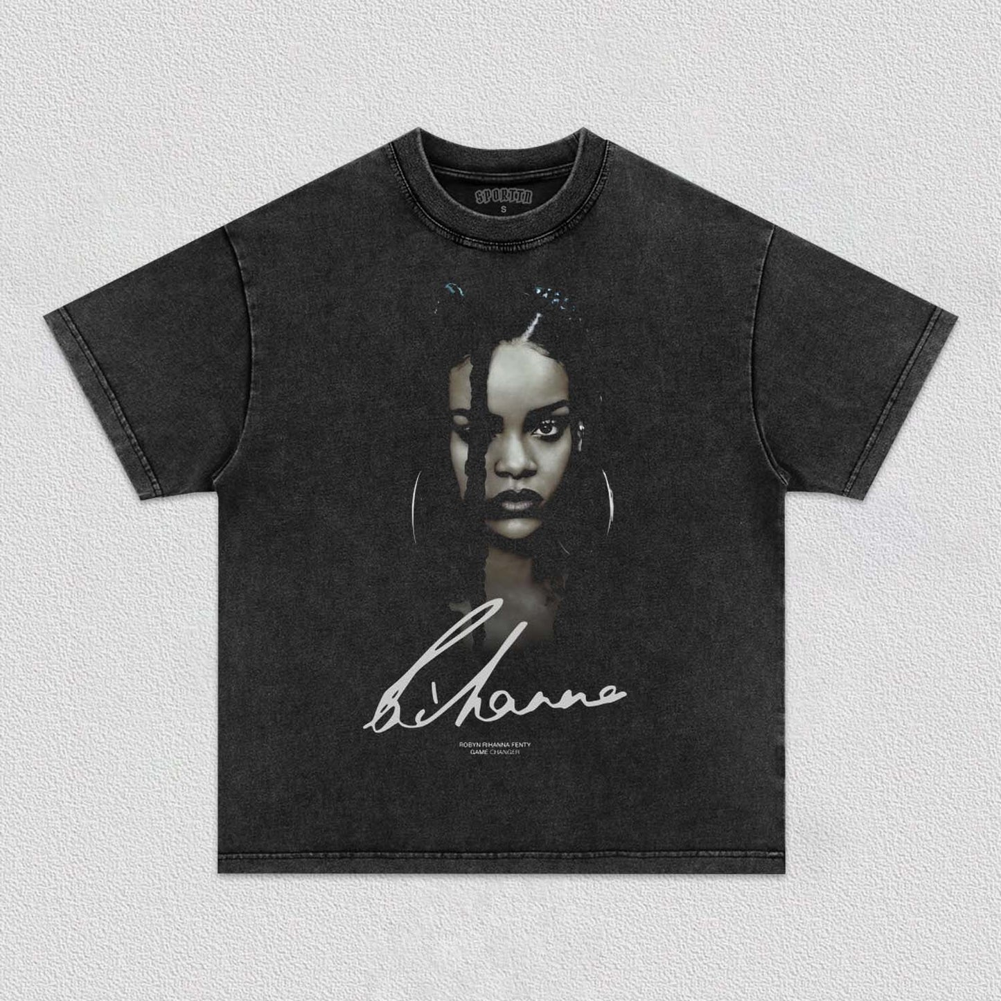 RIHANNA TEE